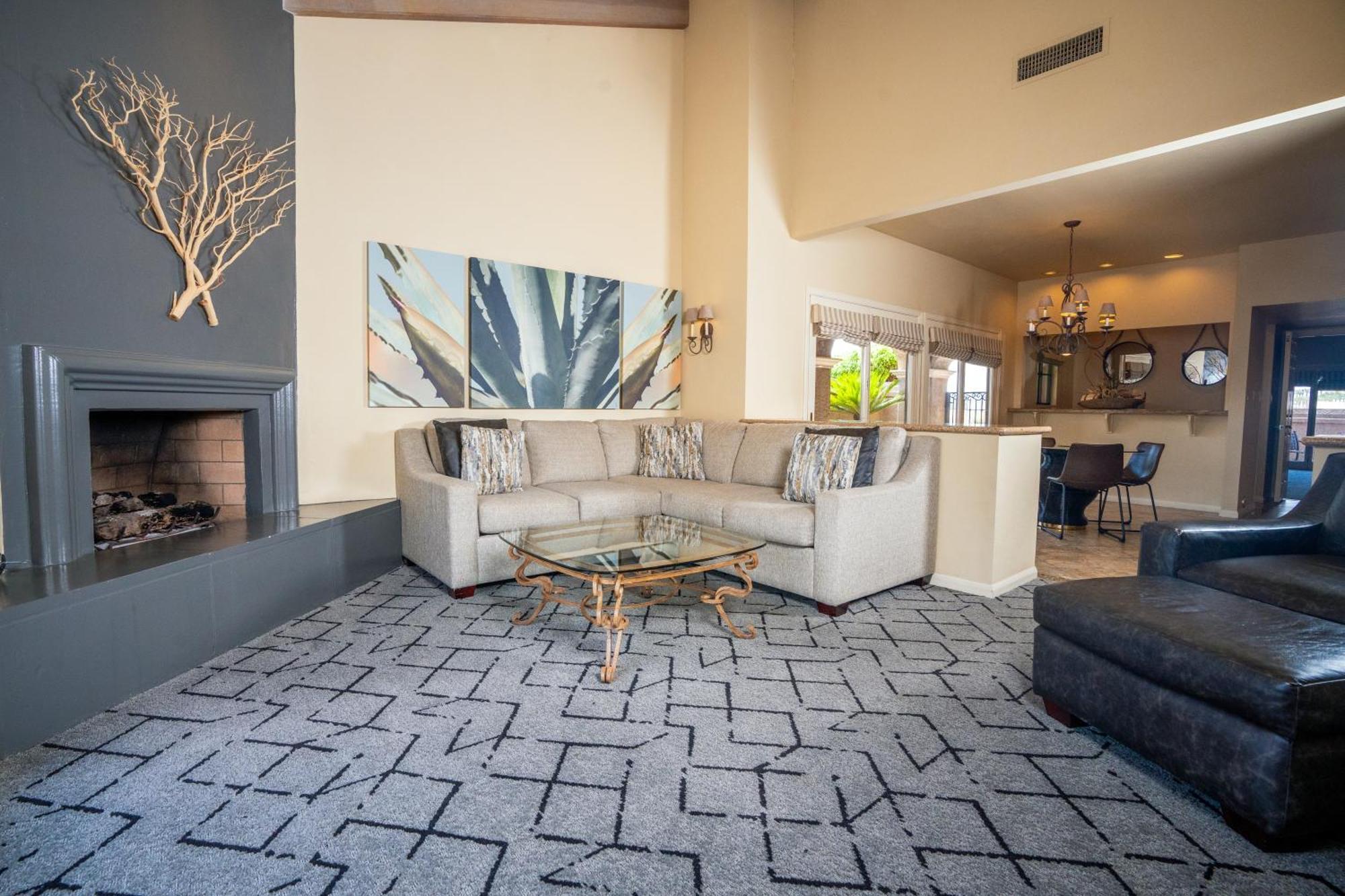 The Scottsdale Plaza Resort & Villas Paradise Valley Exterior photo