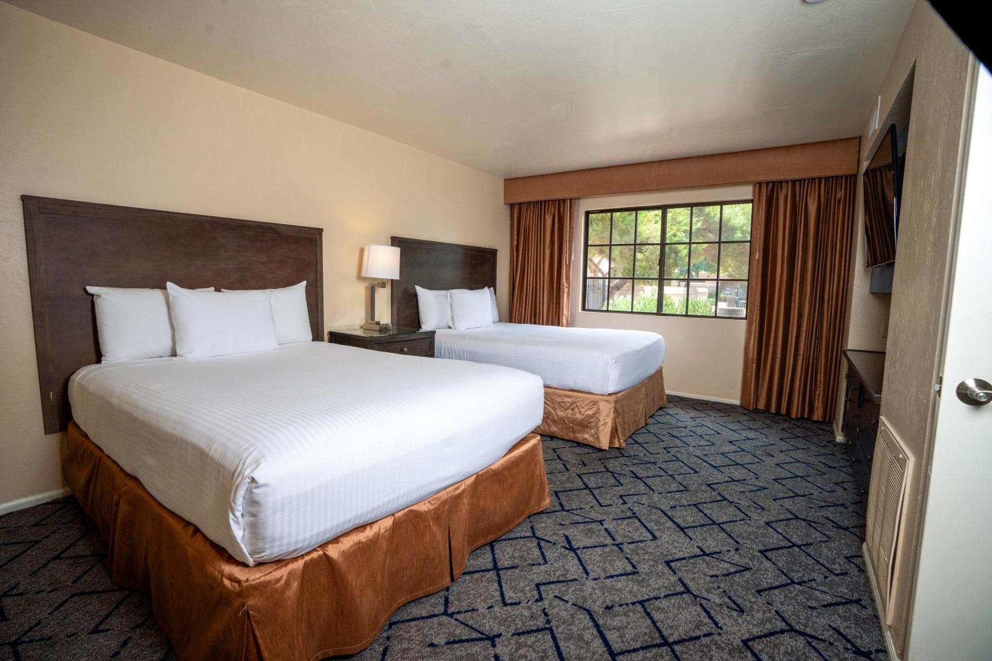 The Scottsdale Plaza Resort & Villas Paradise Valley Exterior photo
